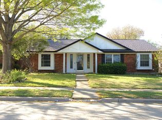 2213 Clearhaven Dr, Garland, TX