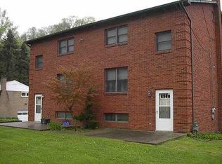 5-5 Airlane Dr #B, Coraopolis, PA
