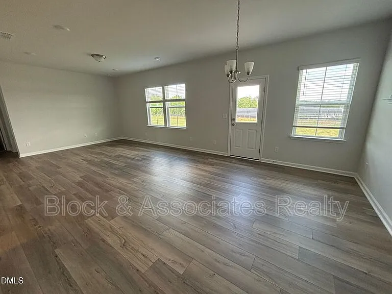 3230 Pelican Ln — Photo 14