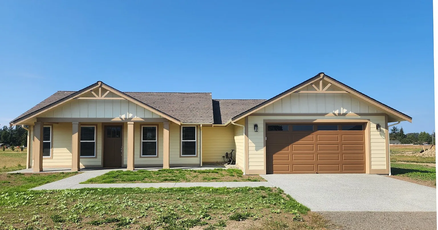 114 Turner Pl photo 1