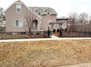314 W 2nd St, Oakland, NE 68045