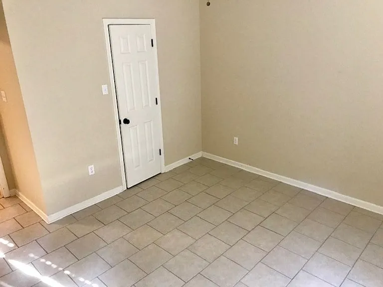 32412 Granite Cove Pl #1-8 — Photo 3