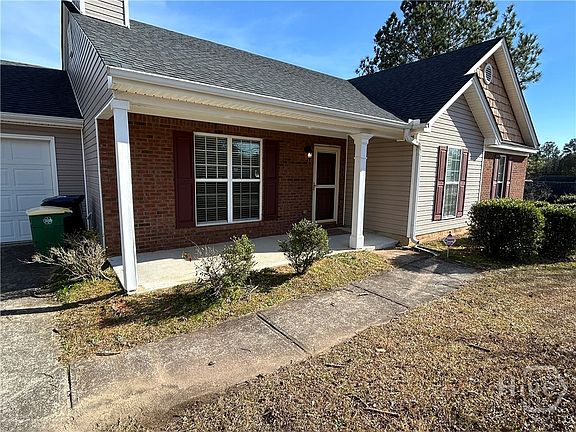 2nd image of 340 Sarah Dr