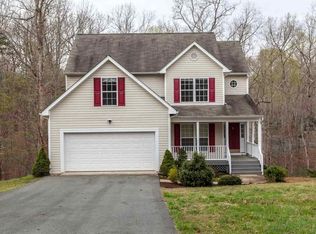 12 Chickasaw Pl, Palmyra, VA 22963