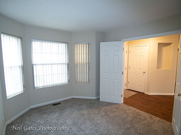 4th image of 1048 Tara Ln