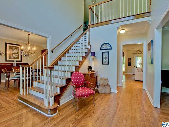 4th image of 2747 Tammerack Ln SE