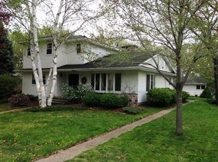 403 S Janesville St, Whitewater, WI