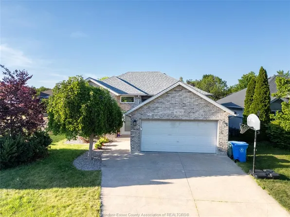 4750 Kominar Ct, Windsor, ON N9G 2W6