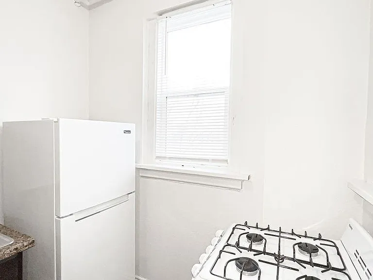 Lexington apartments — Photo 8
