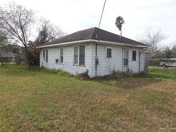 4th image of 958 W Bowie Ave