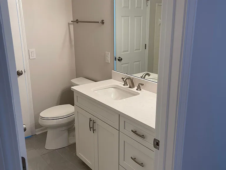 1600 Long Grove Dr #925 — Photo 11