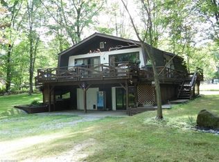 7737 Shady Ln, Williamsfield, OH 44093