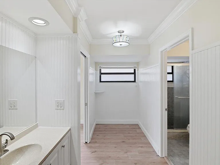 21583 Villa Nova Dr — Photo 30