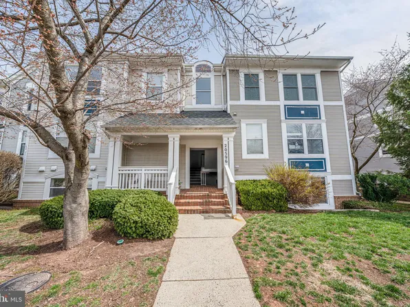 20596 Cornstalk Ter Unit 302, Ashburn, VA 20147