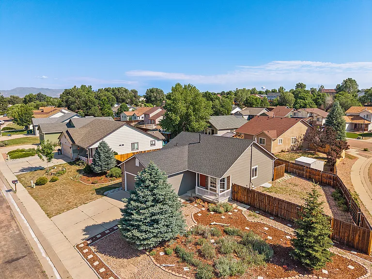 5194 Fennel Dr — Photo 34