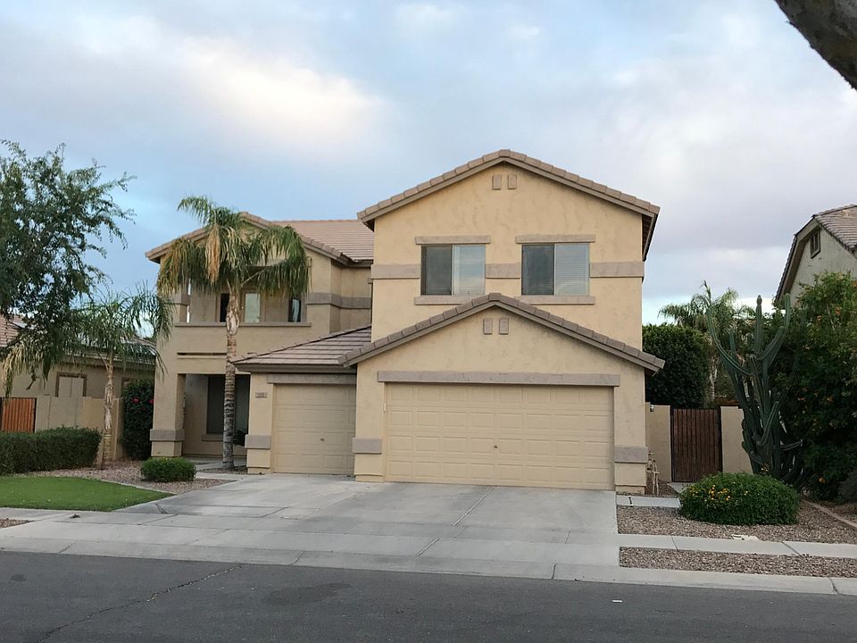 1st image of 221 W Flamingo Dr