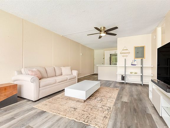 4th image of 95-045 Waikalani Dr APT G204