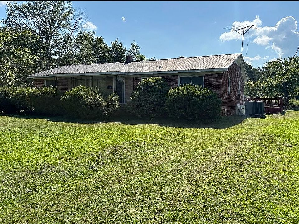 1st image of 206 Chandler Dr