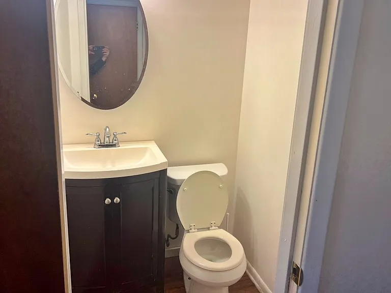 626 Walnut St #D — Photo 8