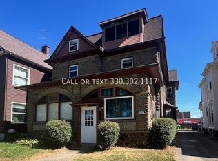 137 3rd St NW #3, Barberton, OH 44203