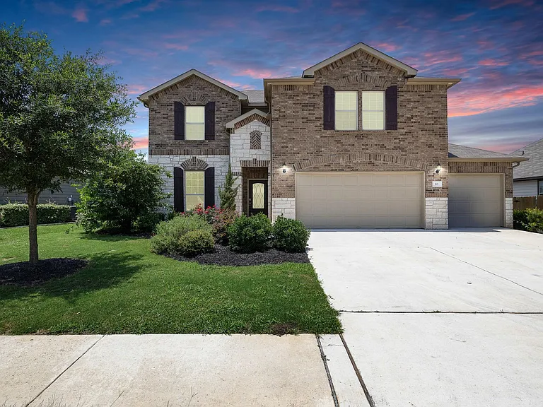 83 Prospector Ln — Photo 2