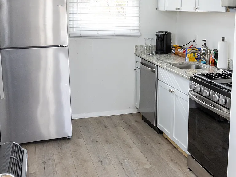 1230 Reese Ave #1230 — Photo 10