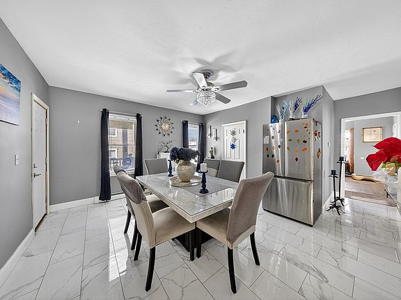 4th image of 157 Earle St