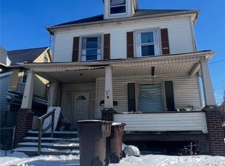 229 S Oakland Ave, Sharon, PA 16146