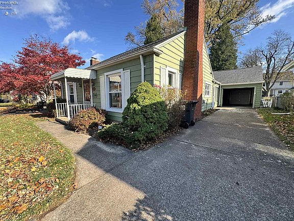 2nd image of 1414 Buckingham St