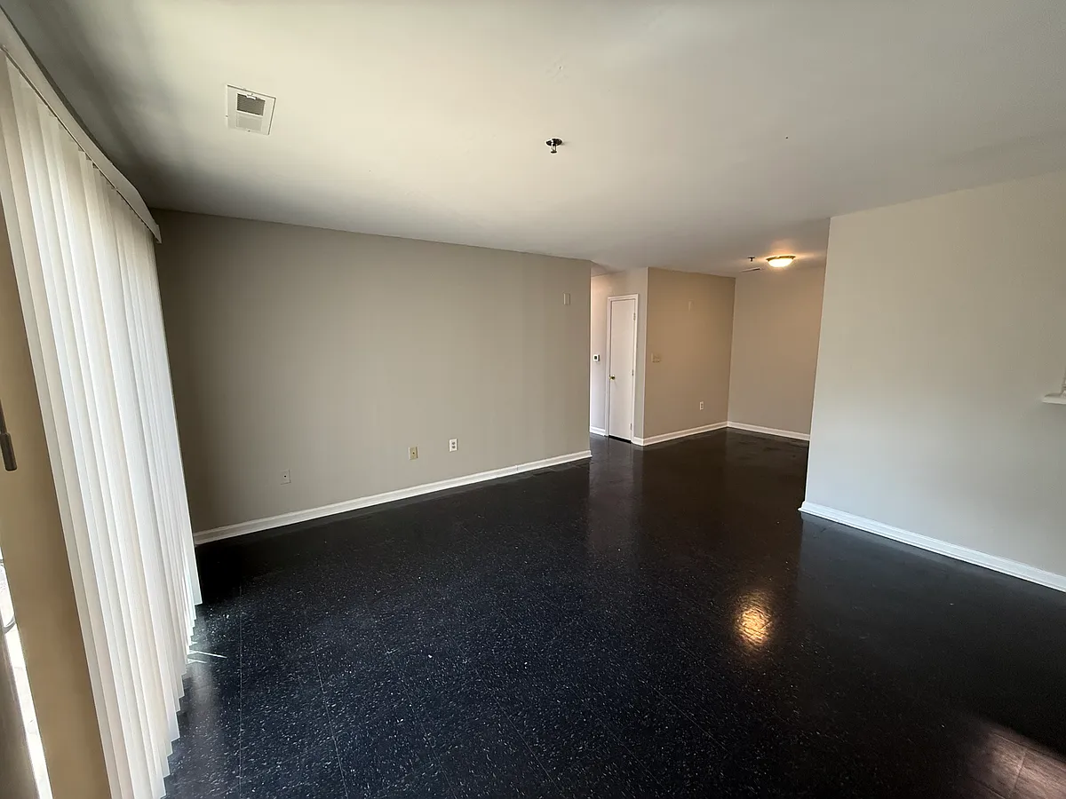 Building Photo - 308 Buck Jones Rd #102
