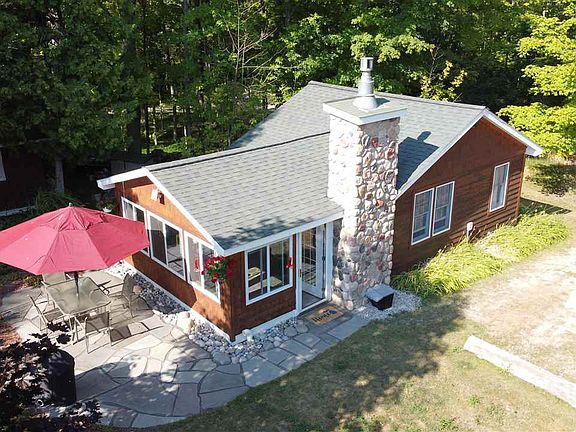2nd image of 2383 Hidden Valley Ln #9