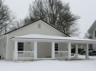 922 Vine St, Chelsea, OK 74016