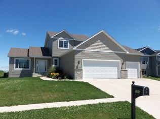 500 11th Ave NE, Kasson, MN 55944