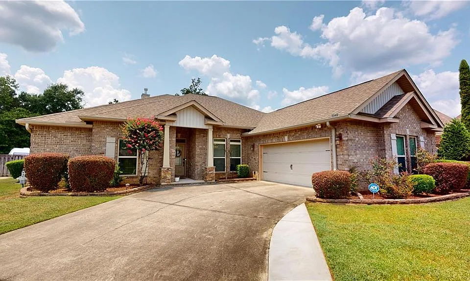 3342 Alesmith Dr