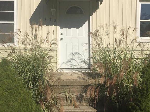 5th image of 132 McLene Ave