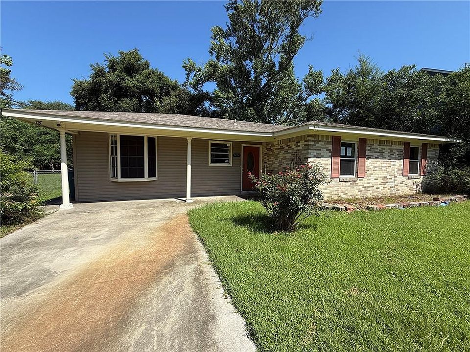 1st image of 3838 Arrowhead Dr