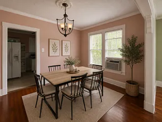 208 Tours St — Photo 10