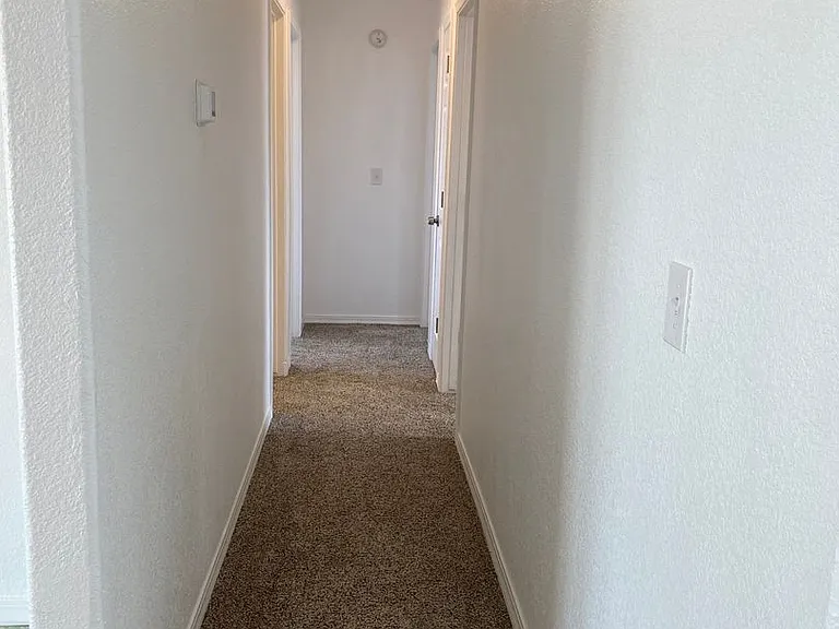 6582 W Hershey Way — Photo 12