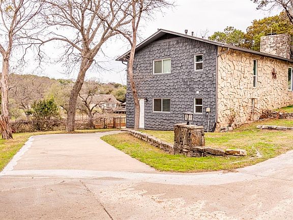 2nd image of 1210 Sierra Vista Dr