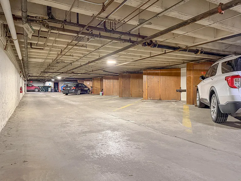 173 Pine St #2P — Photo 41