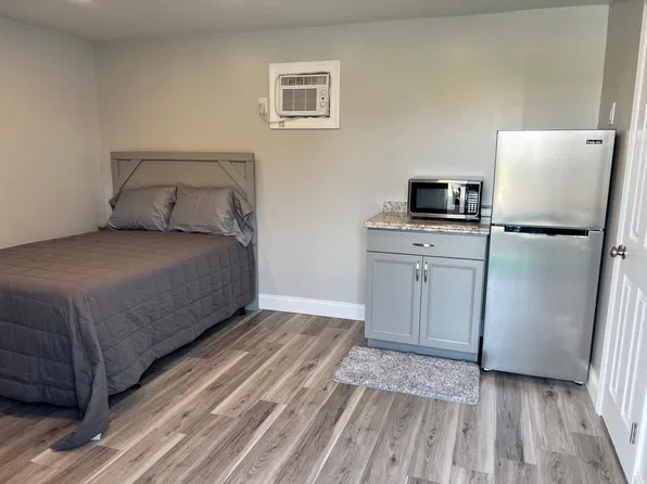 21271 Cypress Park Cir, Estero, FL