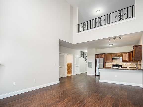 3rd image of 6111 Fillmore Pl APT 405