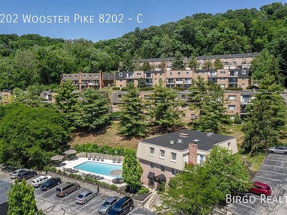 3rd image of 8202 Wooster Pike #C