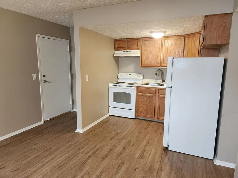 Residences at Sorensen Square — Photo 7