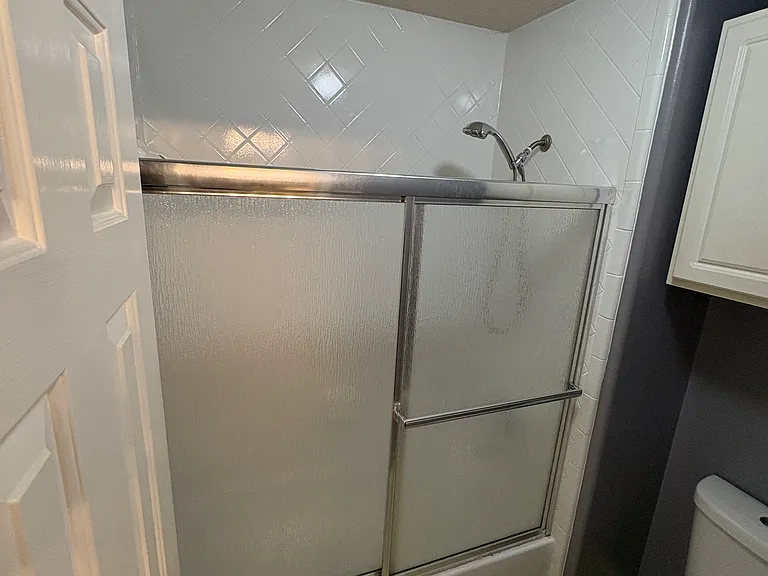 Upper Bathroom shower and toilet