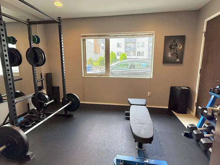 3007 60th Ave SW — Photo 7