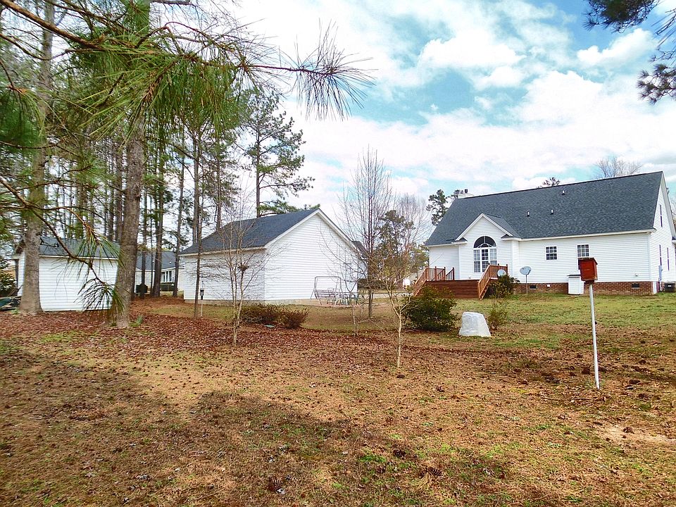 1st image of 402 Ash Lily Ct