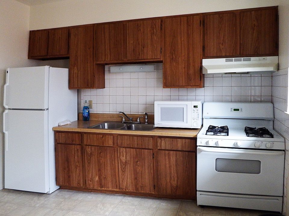 1st image of 3557 High Dr #1