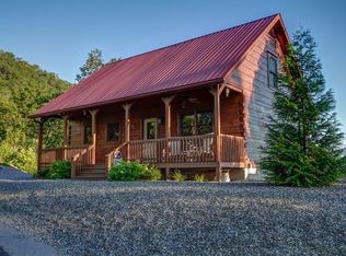 90 Whistling Duck Way, Whittier, NC 28789