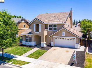 560 Young Dr, Brentwood, CA